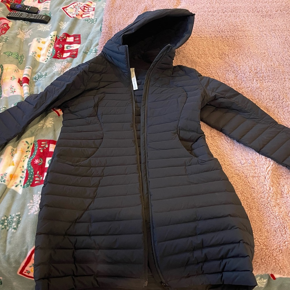 Lululemon Pack It Down Jacket- Women’s Size 12